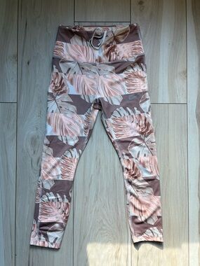 Nike Dri-FIT Leggings Women Small Pink Tropical Print High Waisted Athletic Yoga